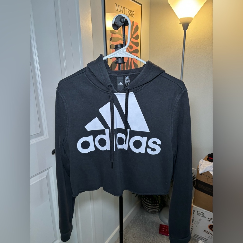 Adidas cropped sweatshirt! Size L $12